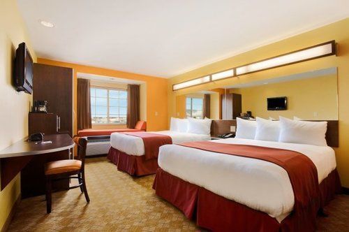 Microtel Inn And Suites By Wyndham Ролінз Номер фото